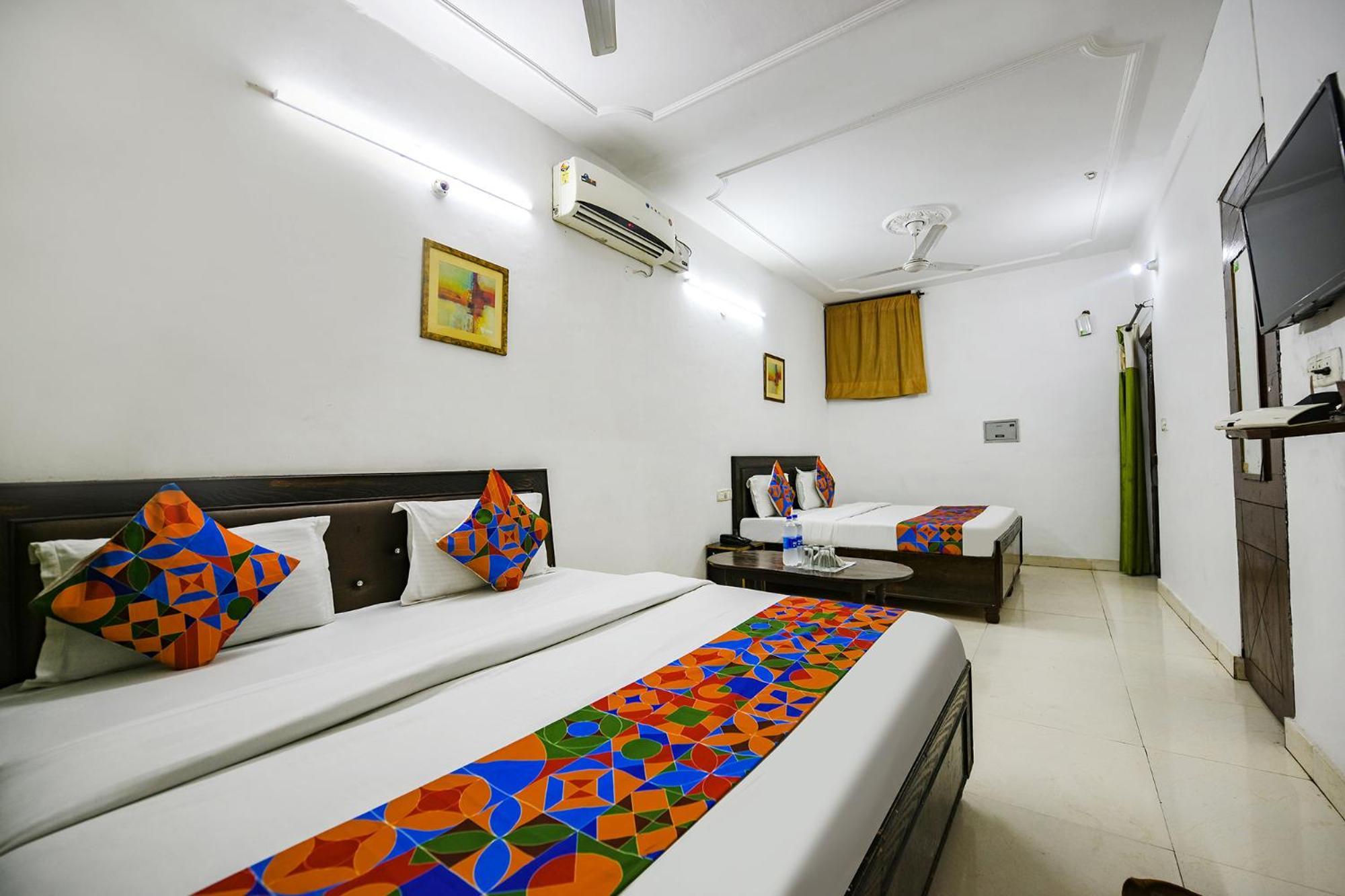 Hotel Diamond Ring Chandīgarh Exterior foto