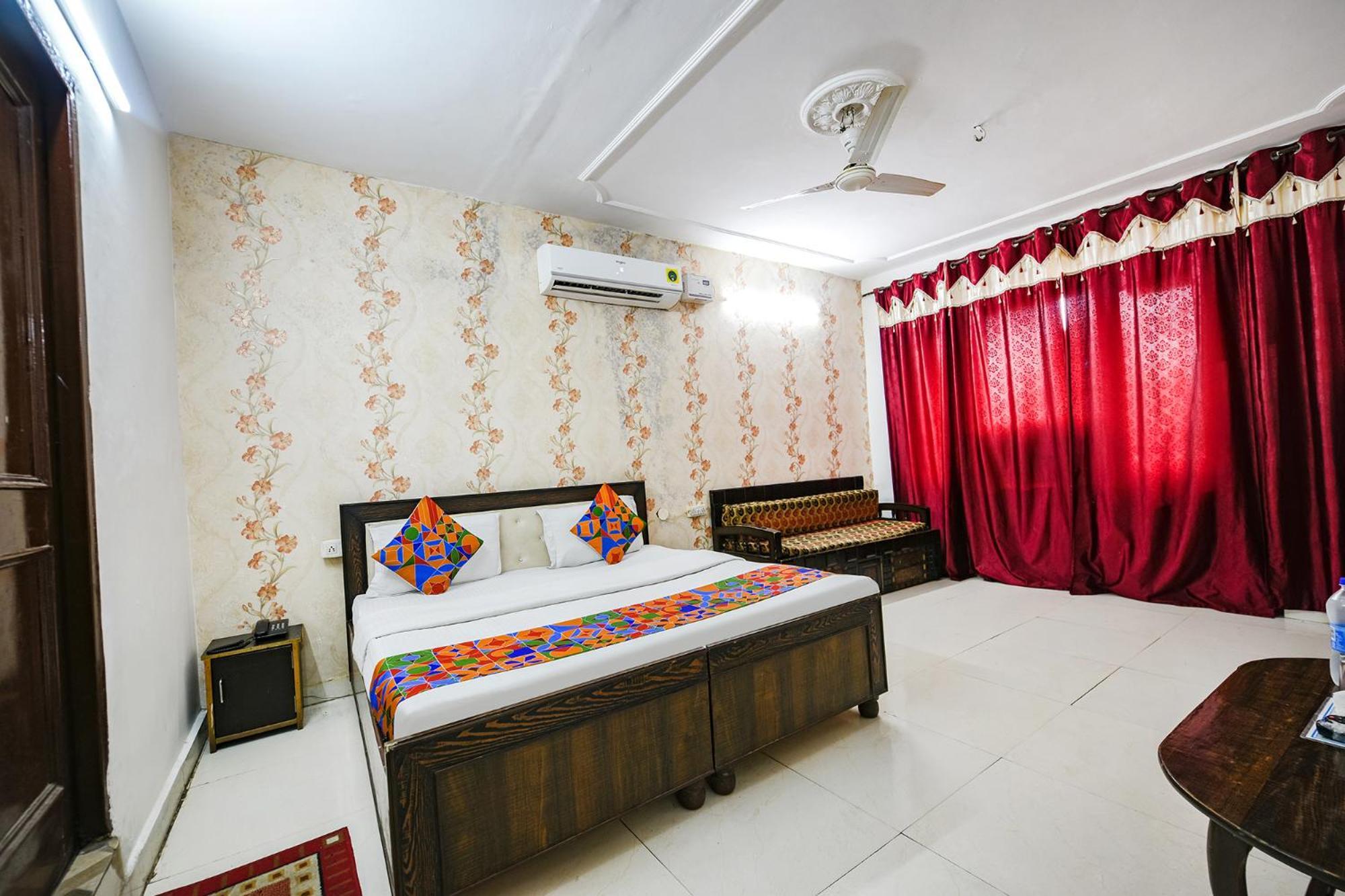 Hotel Diamond Ring Chandīgarh Exterior foto